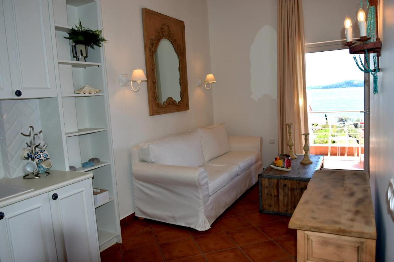 Perigiali Suite Nydri  Extérieur photo